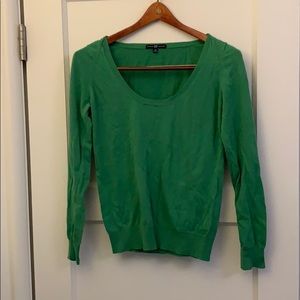 Green gap sweater